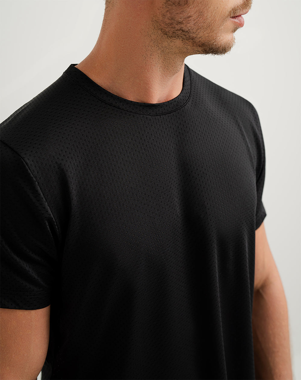 Camiseta deportiva  hombre control humedad negra