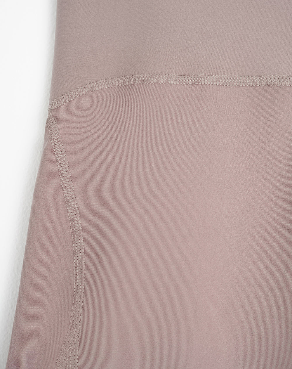Legging deportivo control abdomen café mujer
