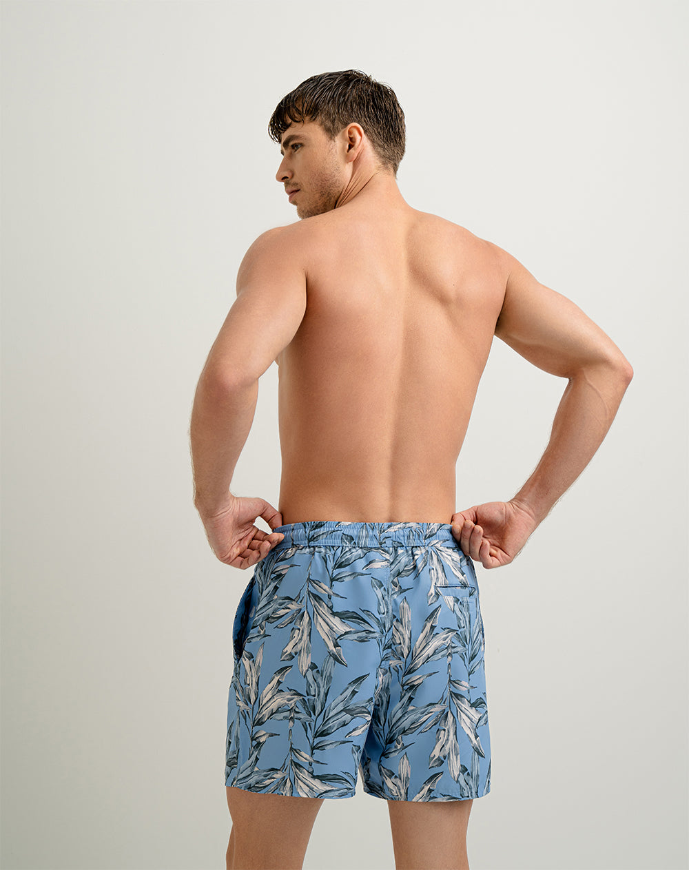 Pantaloneta de baño azul estampada hombre
