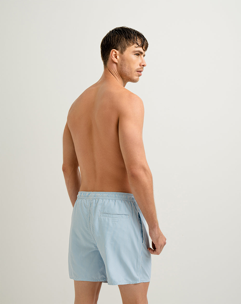 Pantaloneta azul rayas