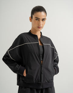 Chaqueta oversized fit sin capucha negra