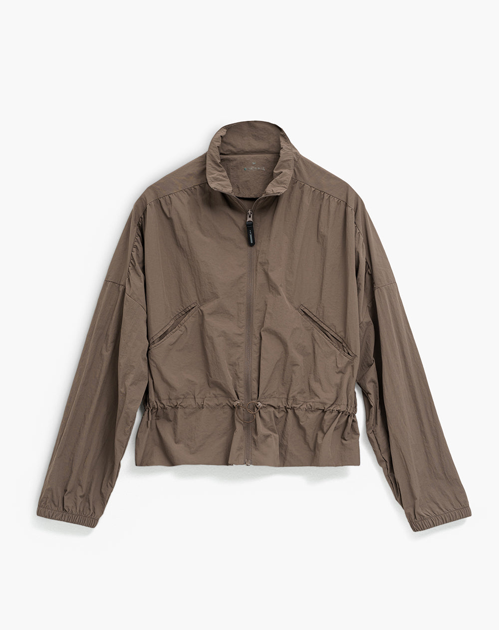 Chaqueta rompevientos regular café mujer