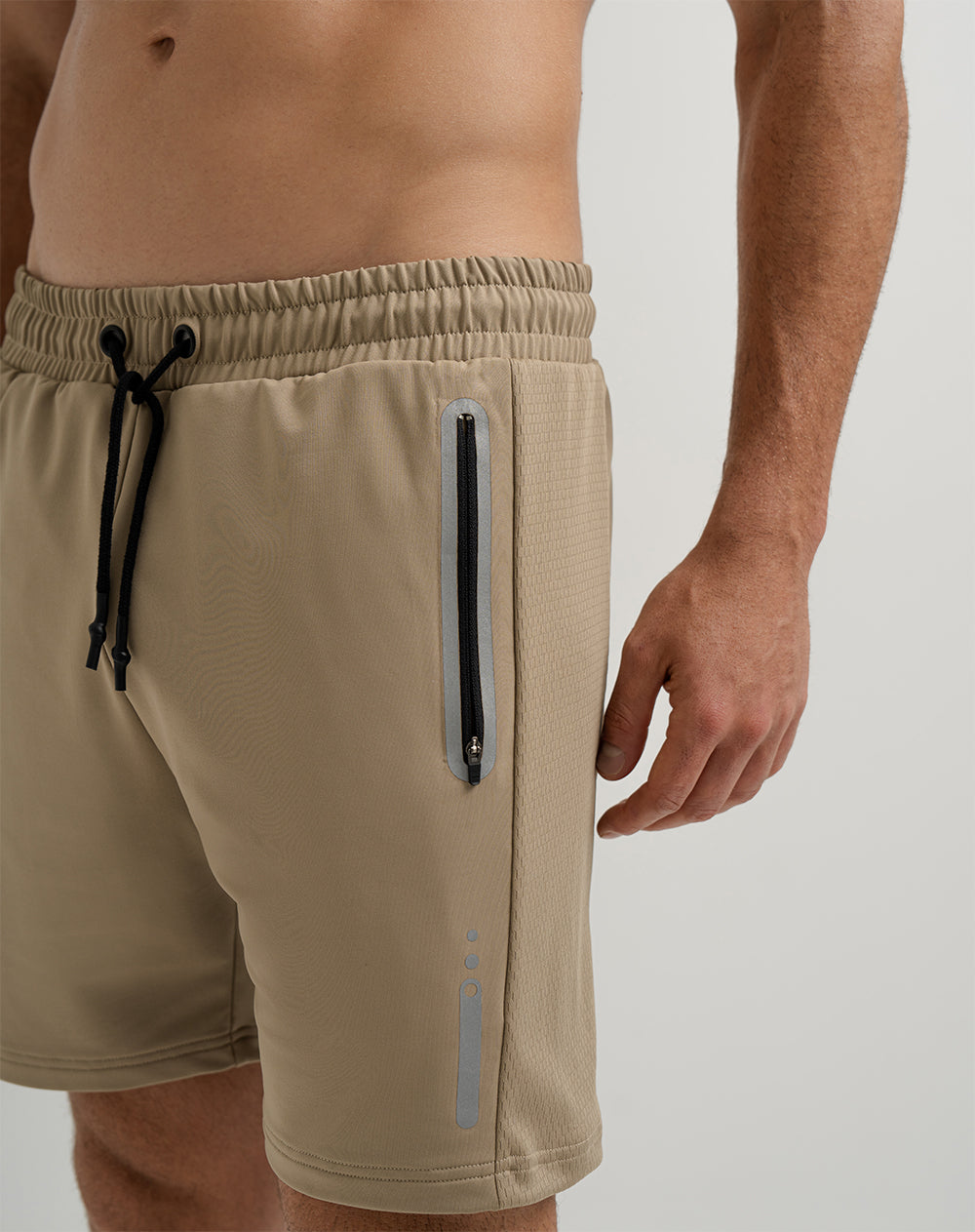 Pantaloneta deportiva control humedad habano para hombre