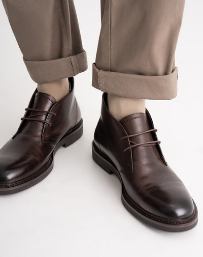 Botas en cuero café hombre