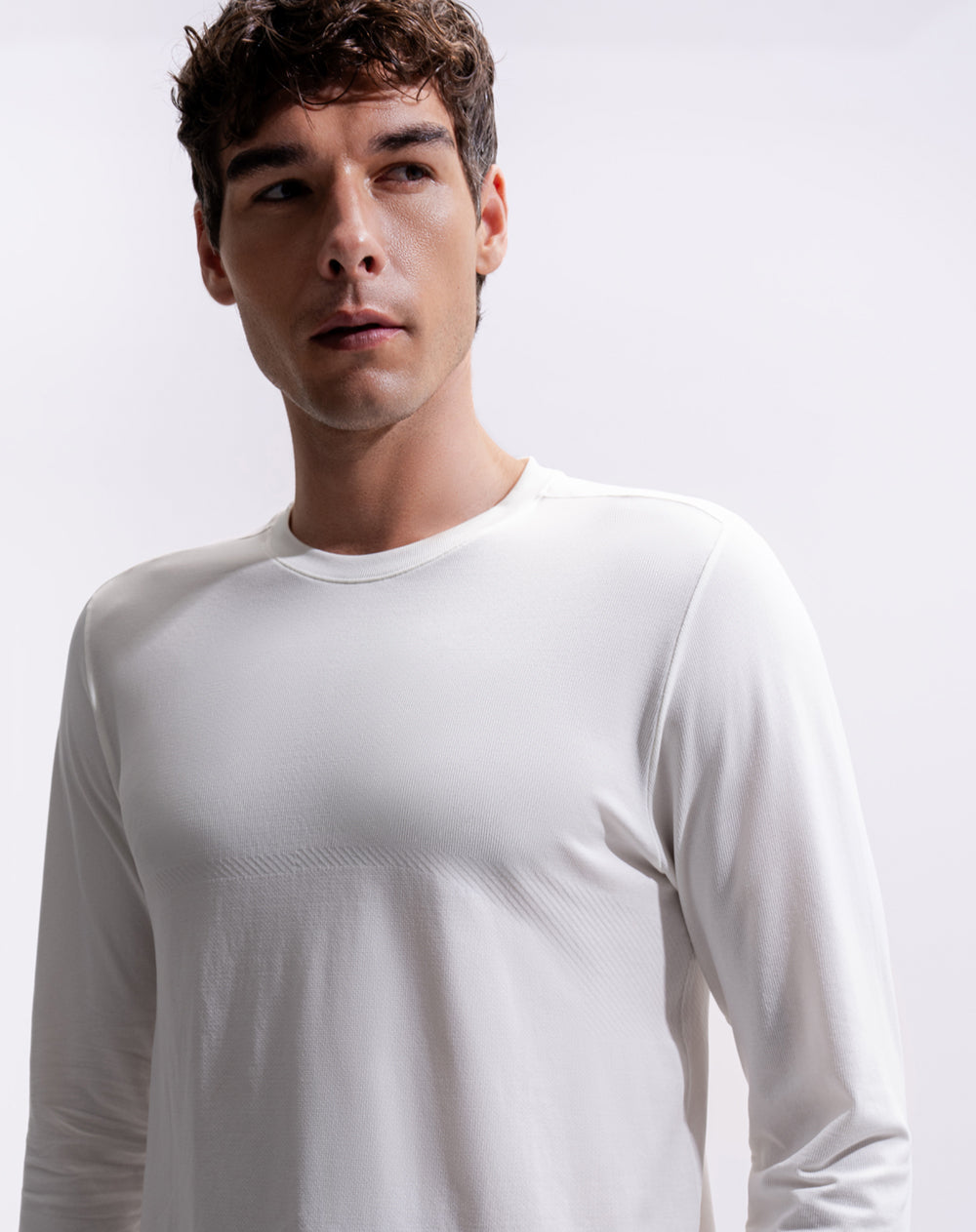 Camiseta slim fit manga corta blanca