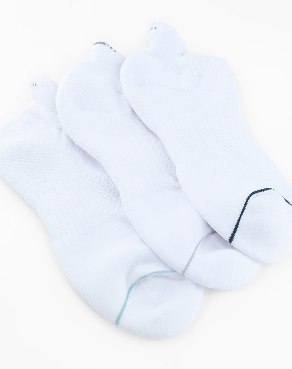 Medias deportivas unisex tobillera corta pack x3 blancas