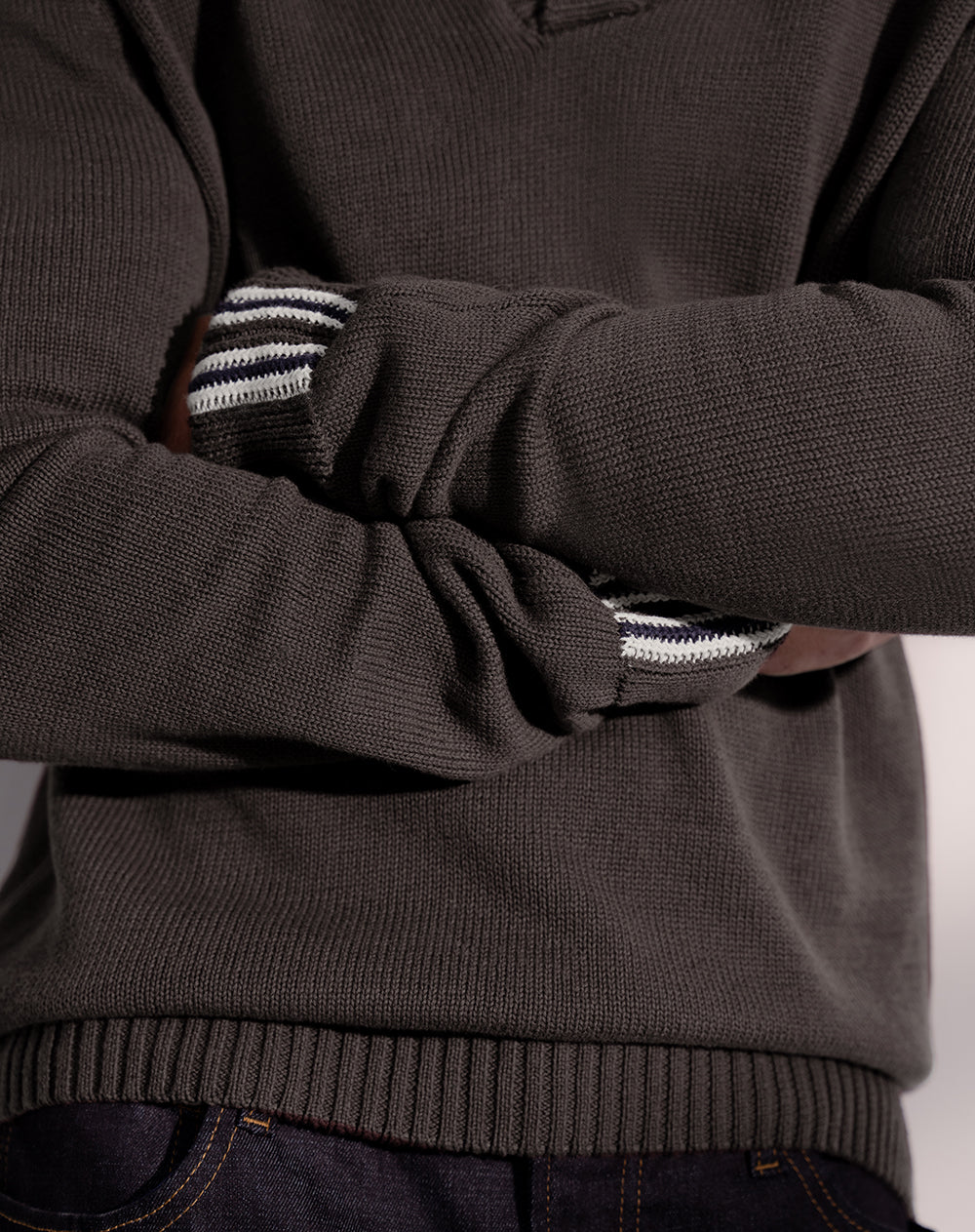 Buzo tipo polo tejido de punto algodón café hombre