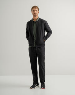Pantalón deportivo bolsillos con sierre negro para hombre