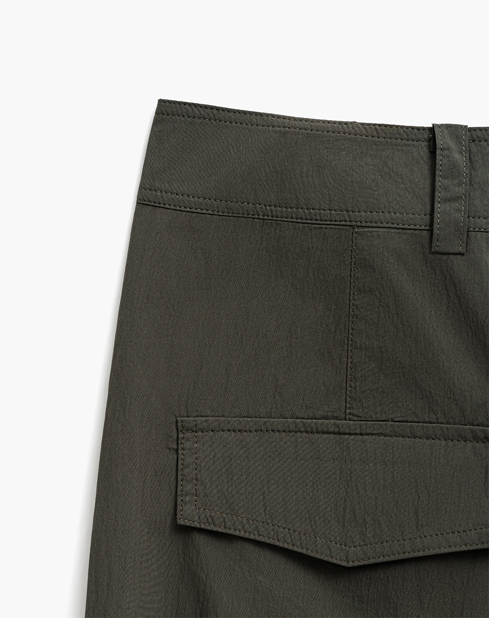 Pantalón regular fit tiro alto verde