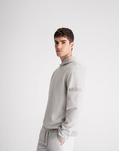 Buzo regular fit taupe