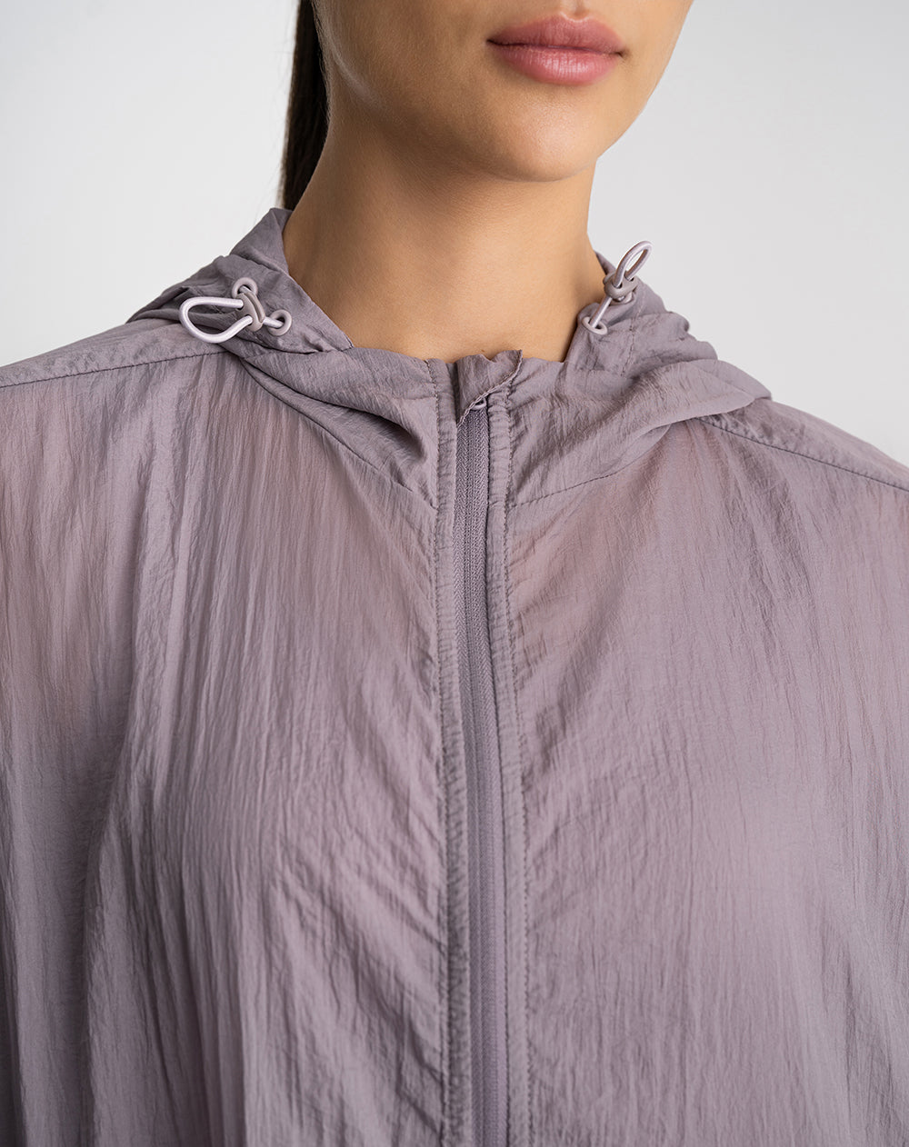 Chaqueta oversized fit con capucha morada