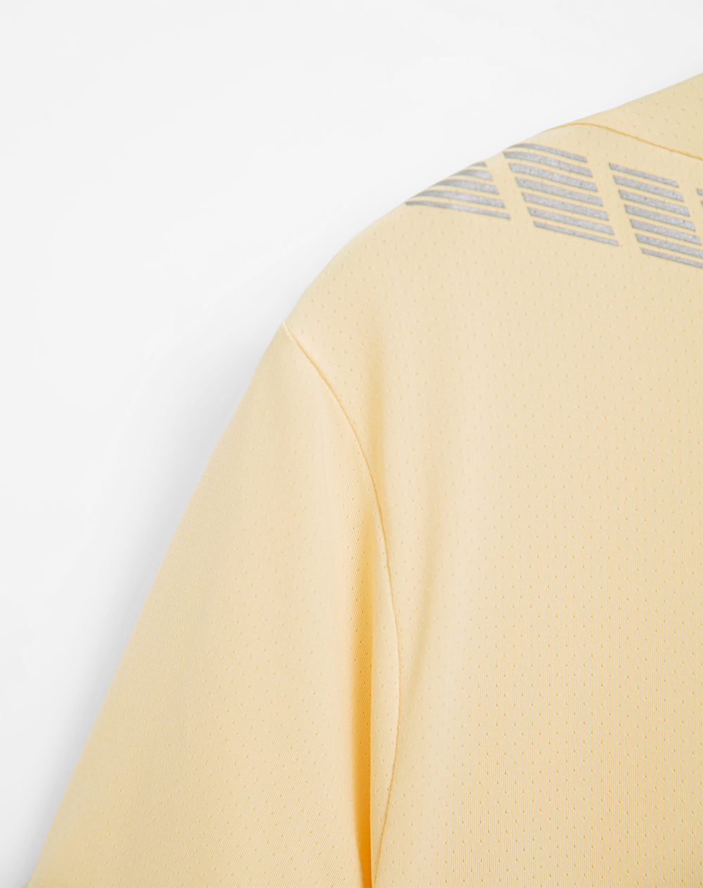 Camiseta deportiva control humedad amarilla hombre