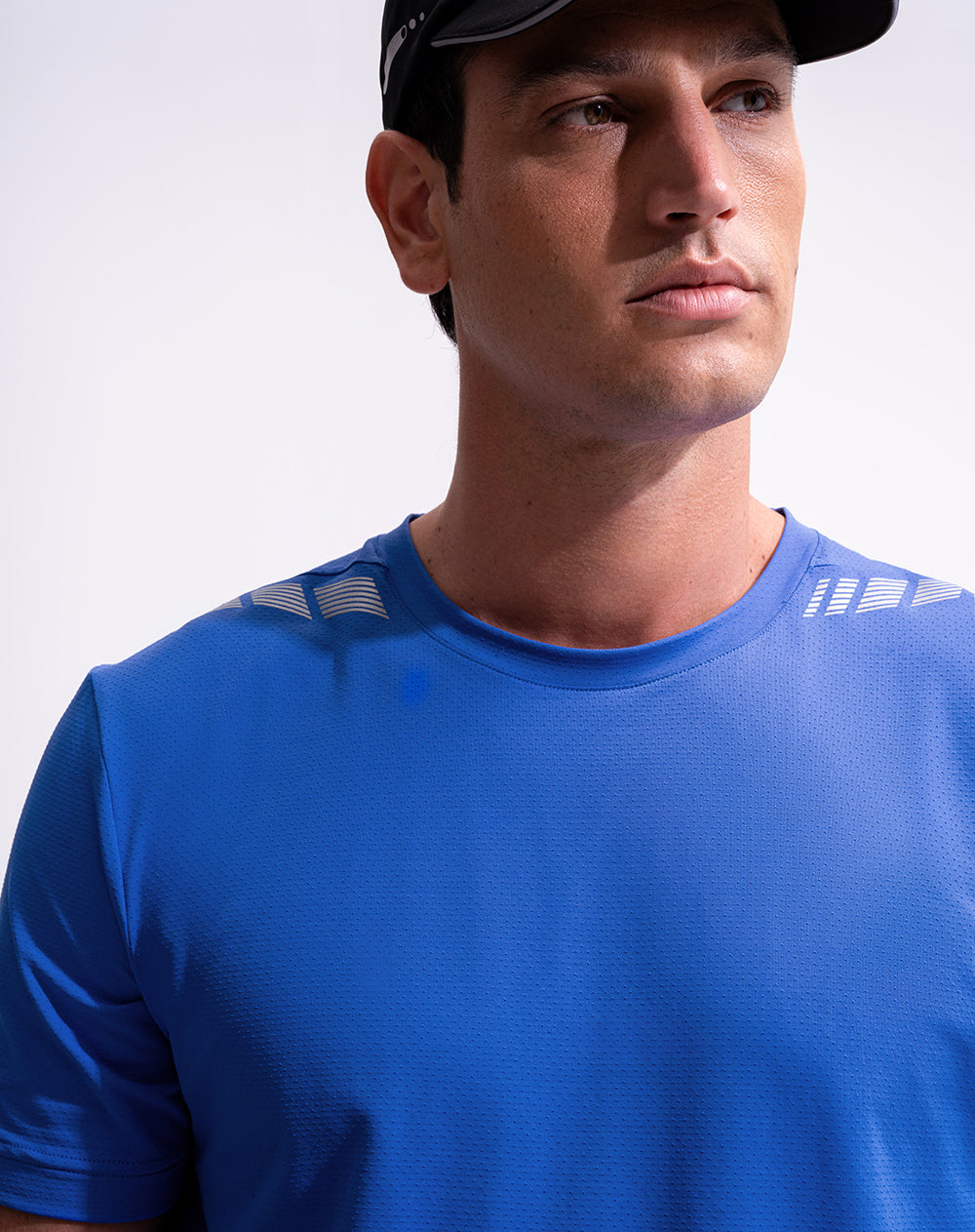 Camiseta deportiva control humedad azul hombre