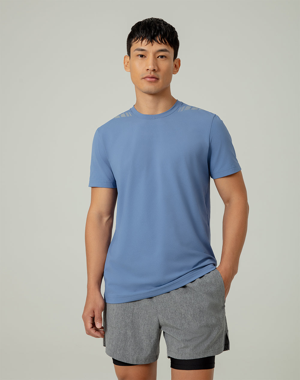 Camiseta deportiva  hombre control humedad azul