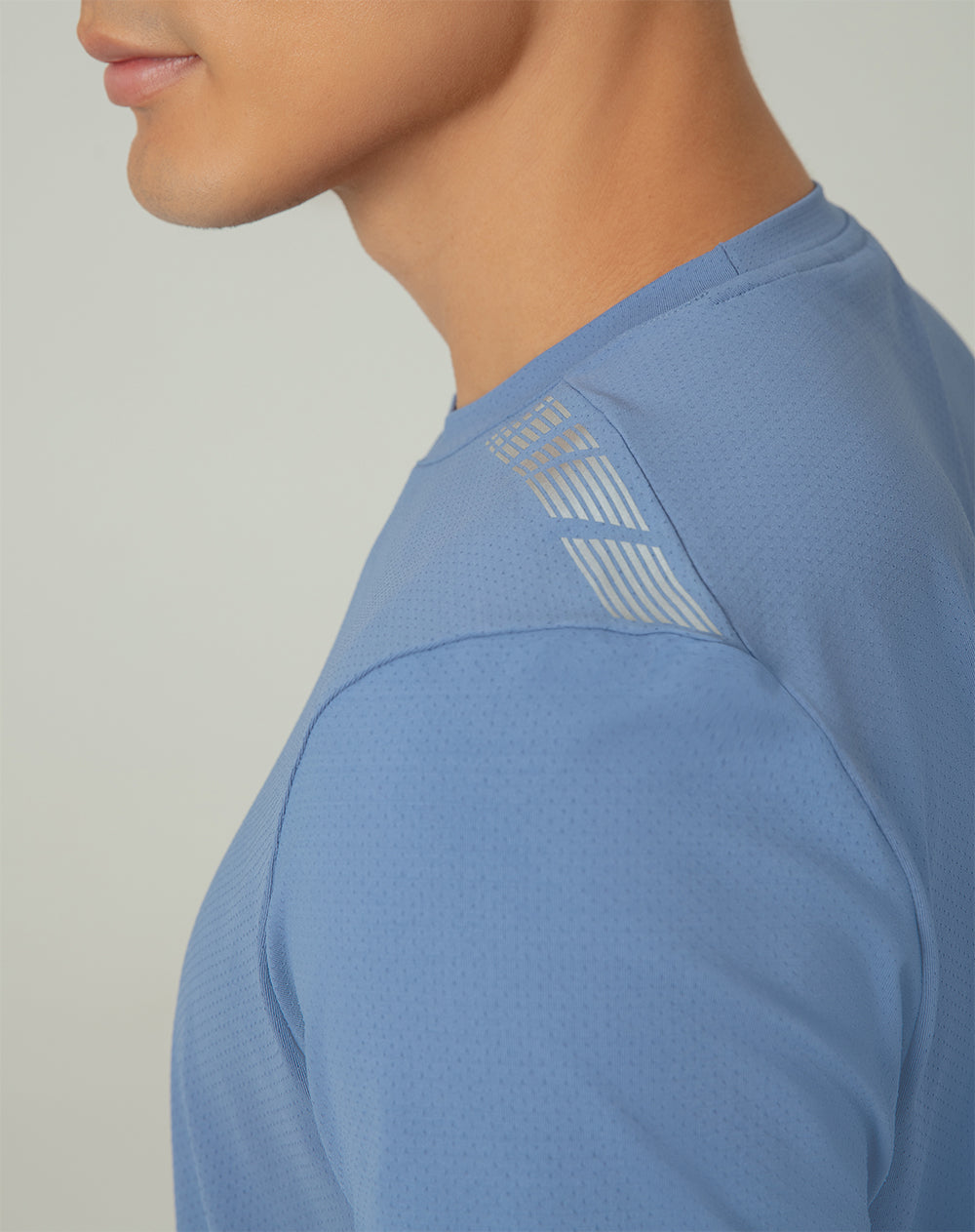 Camiseta regular fit manga corta azul