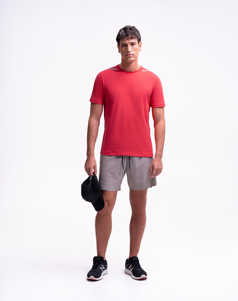 Camiseta deportiva control humedad roja hombre