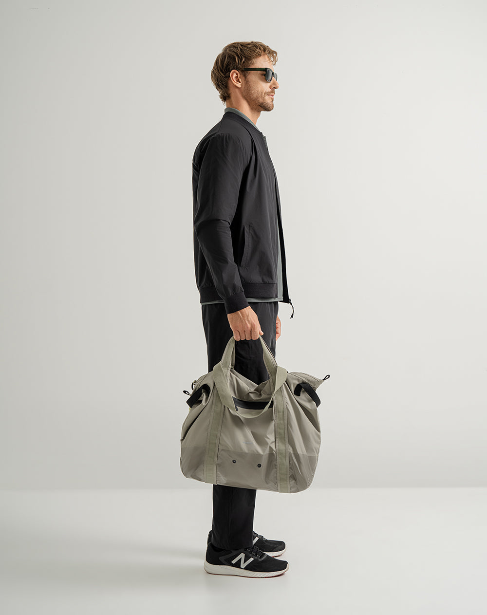 Chaqueta tipo bomber negra para hombre