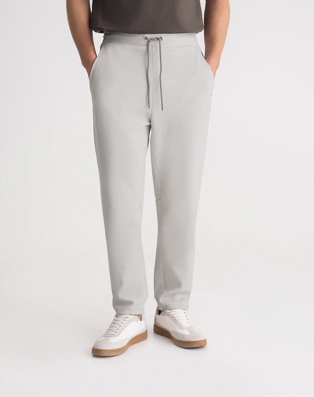 Jogger regular fit tiro medio taupe
