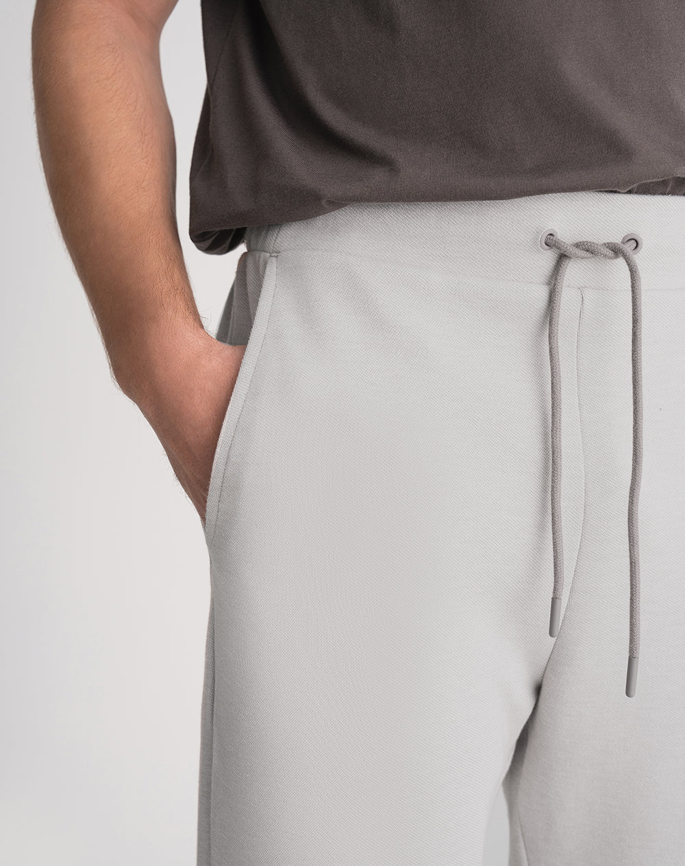 Jogger regular fit tiro medio taupe