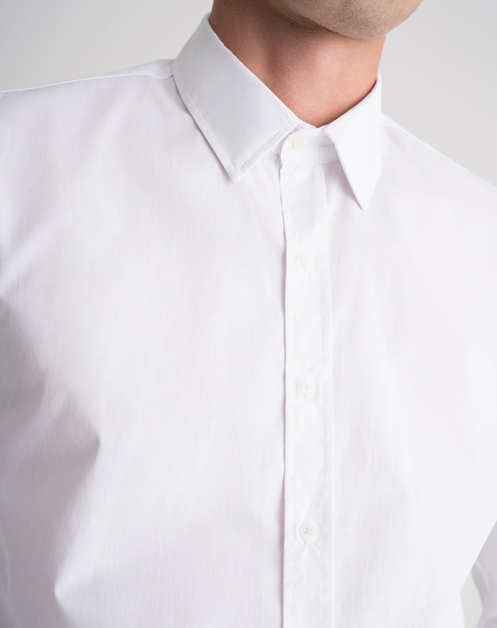 Camisa manga larga regular blanca hombre