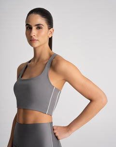 Top deportivo soporte medio control humedad verde