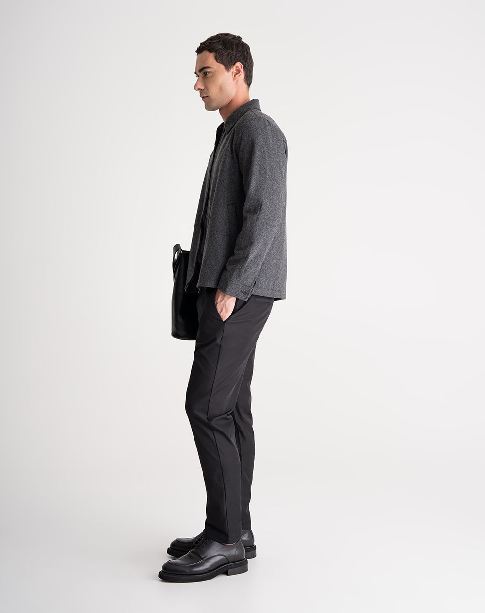 Ropa para hombre que equilibra estilo y bienestar en Punto Blanco, image size:1000x1263