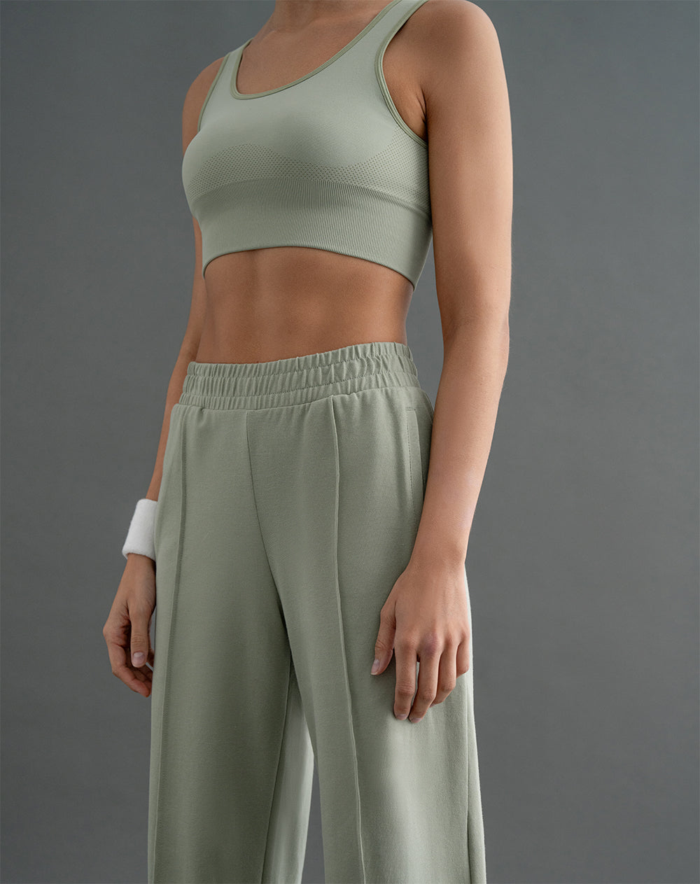 Pantalón en algodón sostenible tiro alto verde mujer