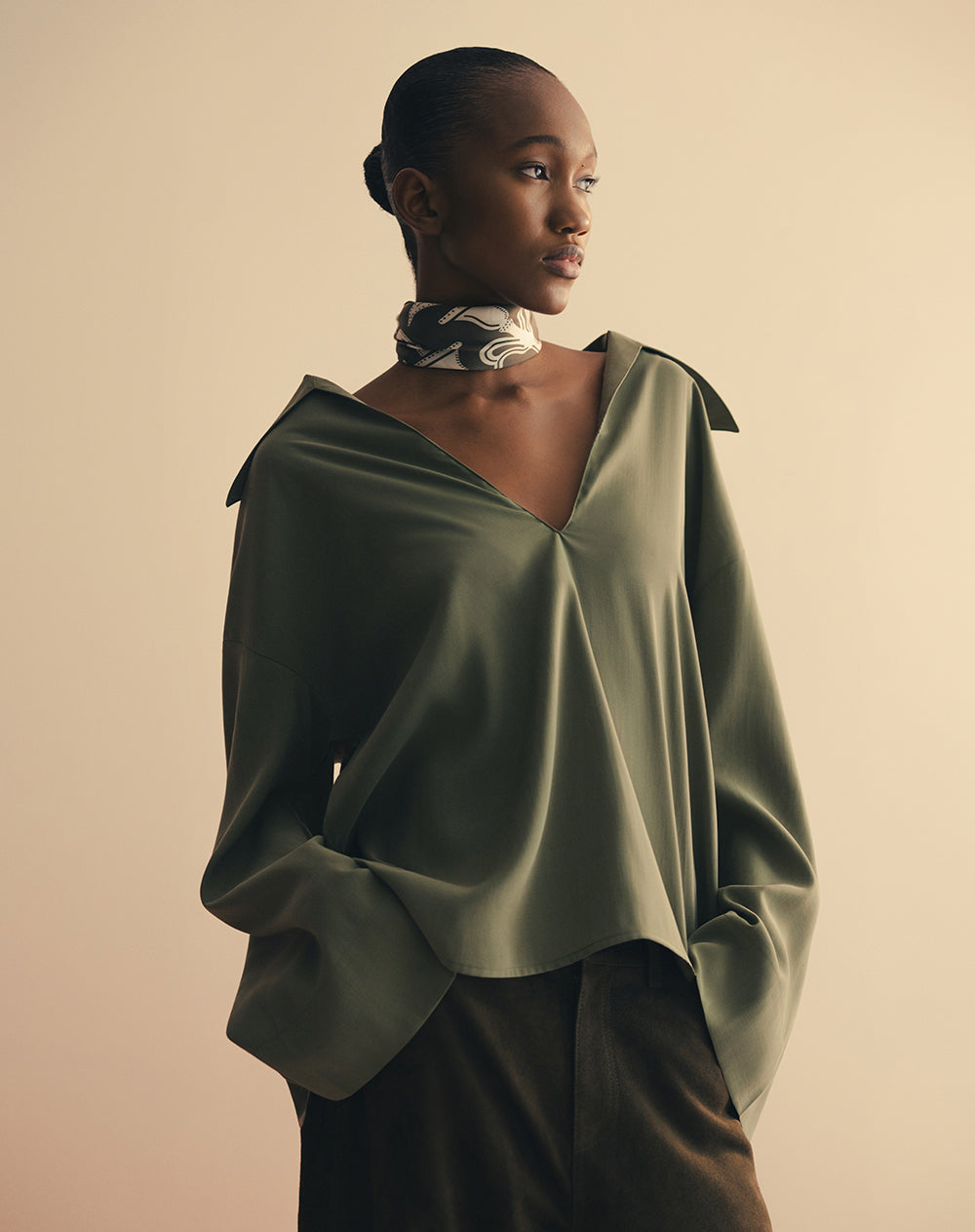 Camisa manga larga oversize algodón mujer verde