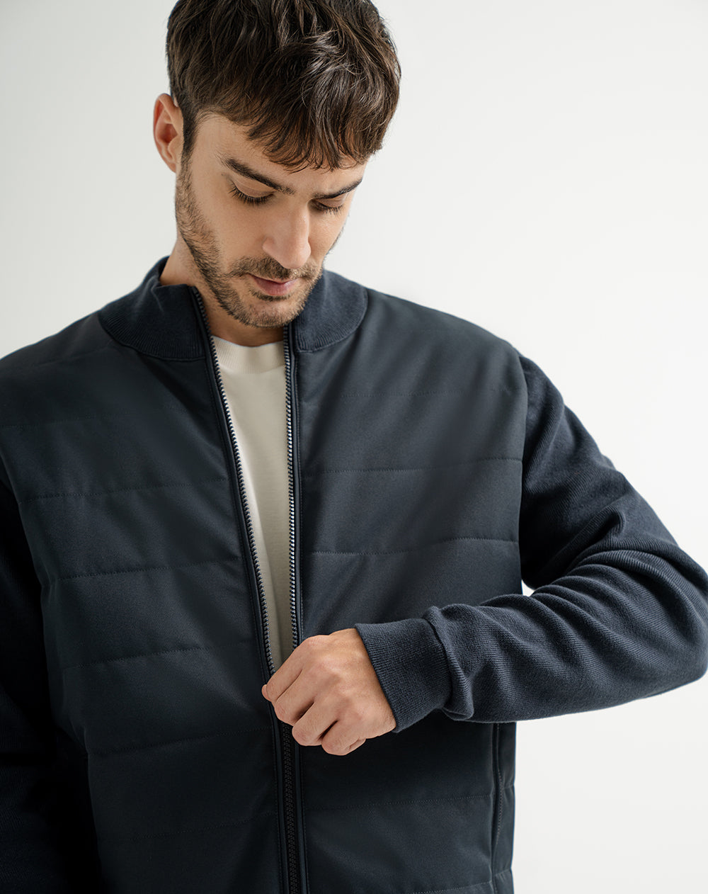 Chaqueta regular fit sin capucha azul