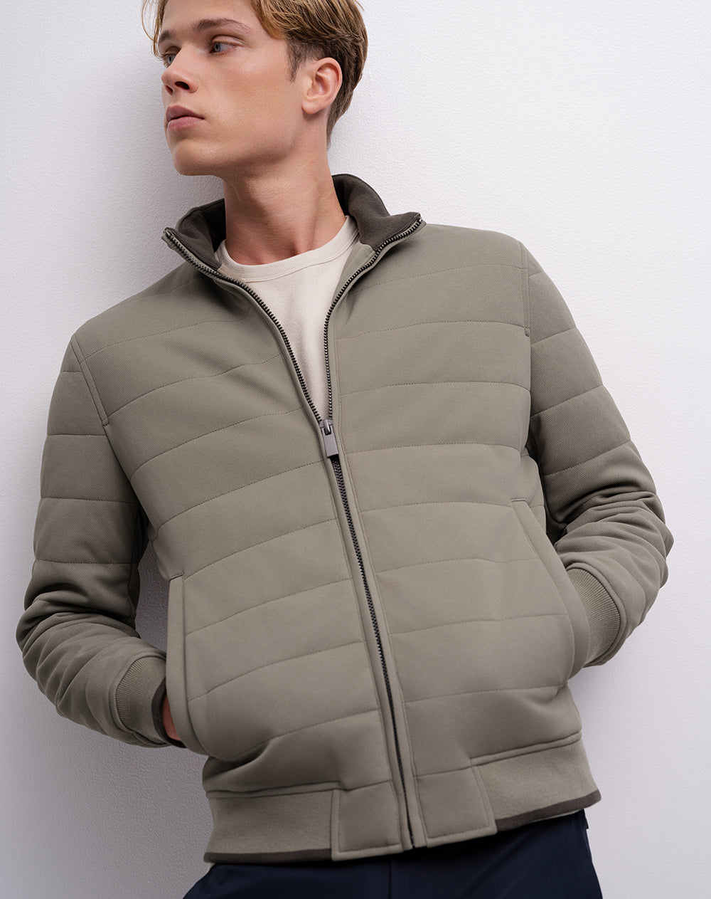 Chaqueta bomber regular café hombre