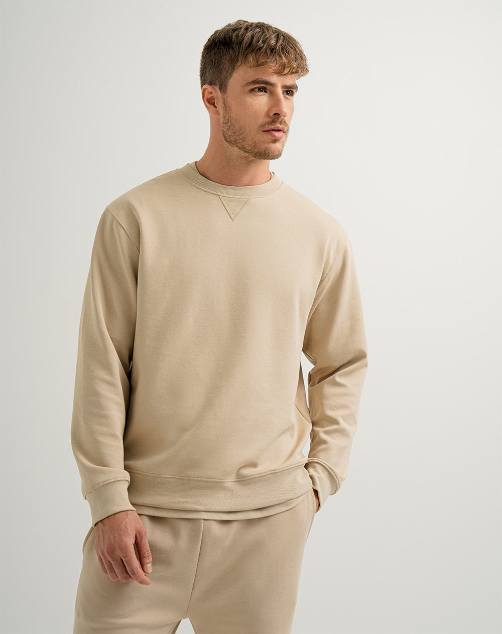 Buzo en algodón sostenible caqui para hombre