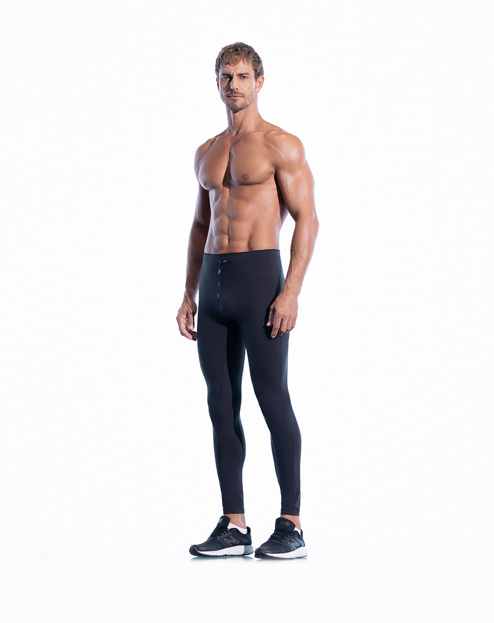 Pantalón skinny fit tiro medio negro