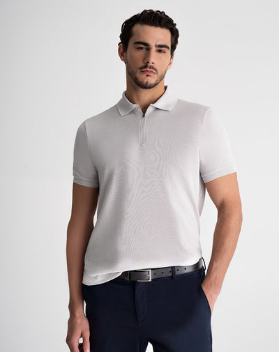 Polo regular algodón cierre en cuello gris claro hombre