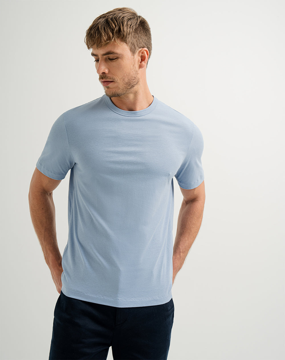 Camiseta regular fit manga corta azul