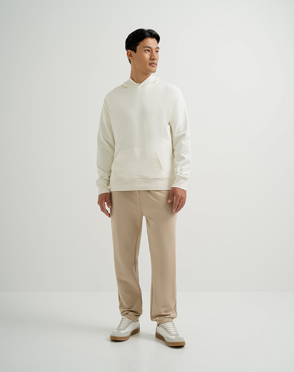 Buzo en algodón sostenible con capucha crema para hombre
