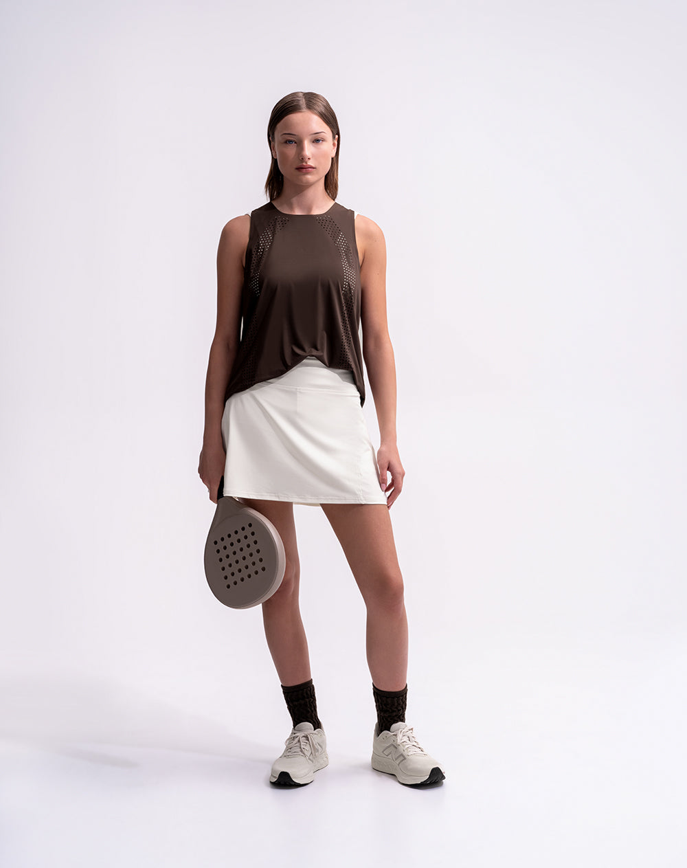 Camiseta esqueleto deportiva control humedad café mujer