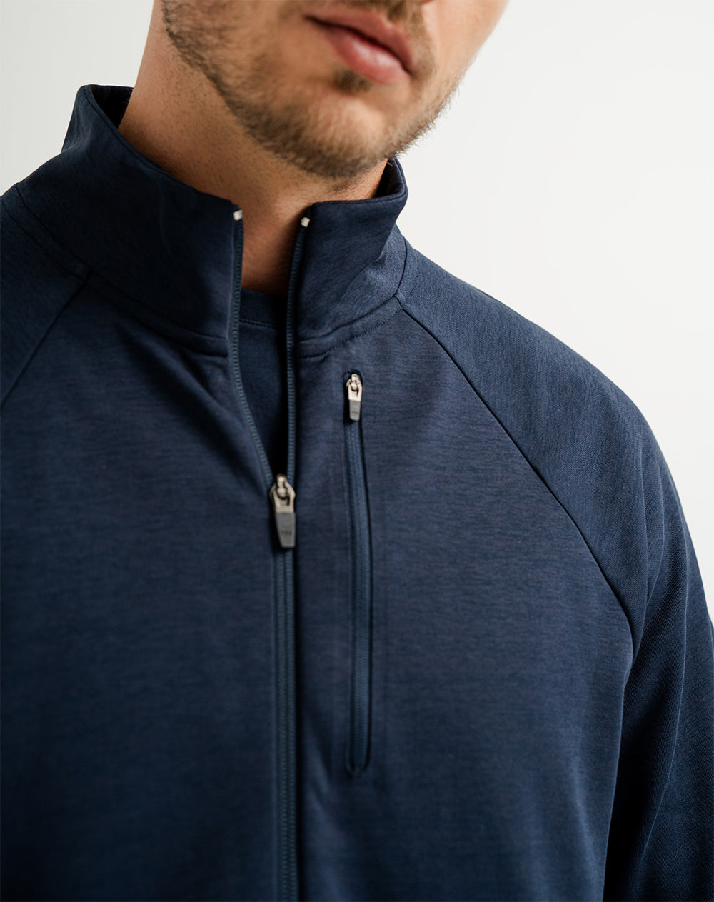 Chaqueta en algodón sostenible cierre en cuello azul oscuro hombre