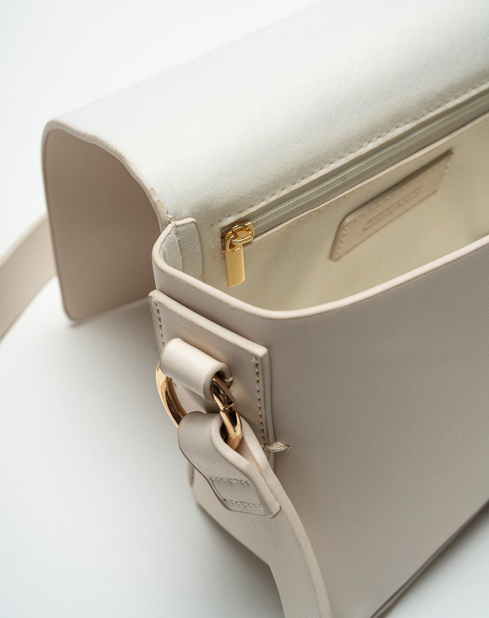 Bolso crudo