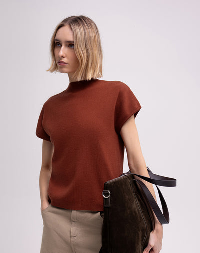 Camiseta regular tejido de punto café mujer