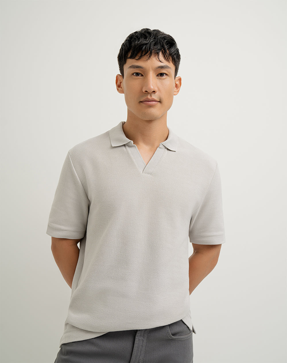 Polo regular fit tela con textura habana