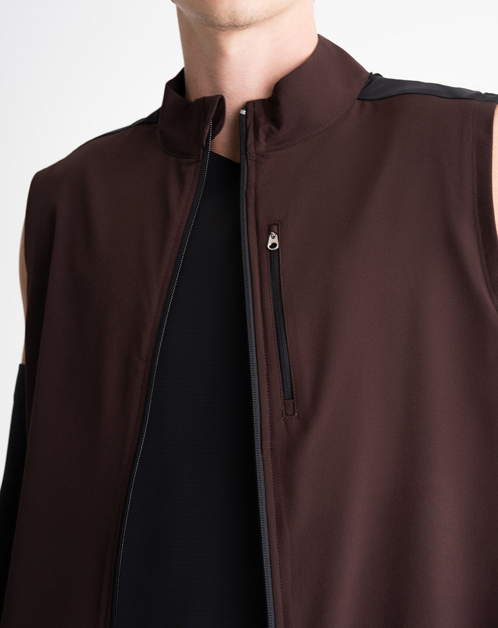 Chaleco regular fit sin capucha negro bloques