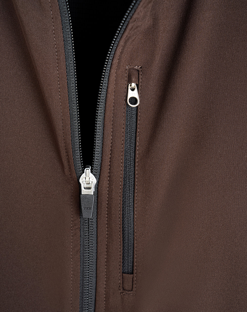 Chaleco regular fit sin capucha negro bloques