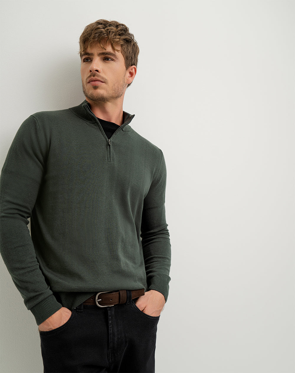 Buzo regular fit en rib verde