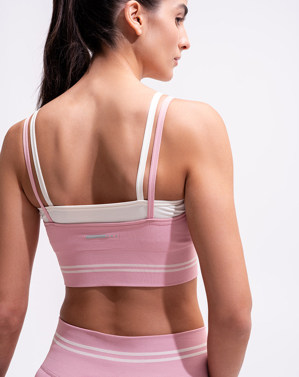 Top en tiras delgadas soporte medio rosado