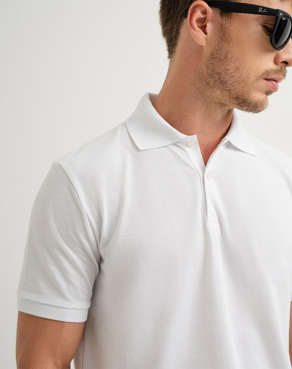 Polo regular fit tela con textura blanca