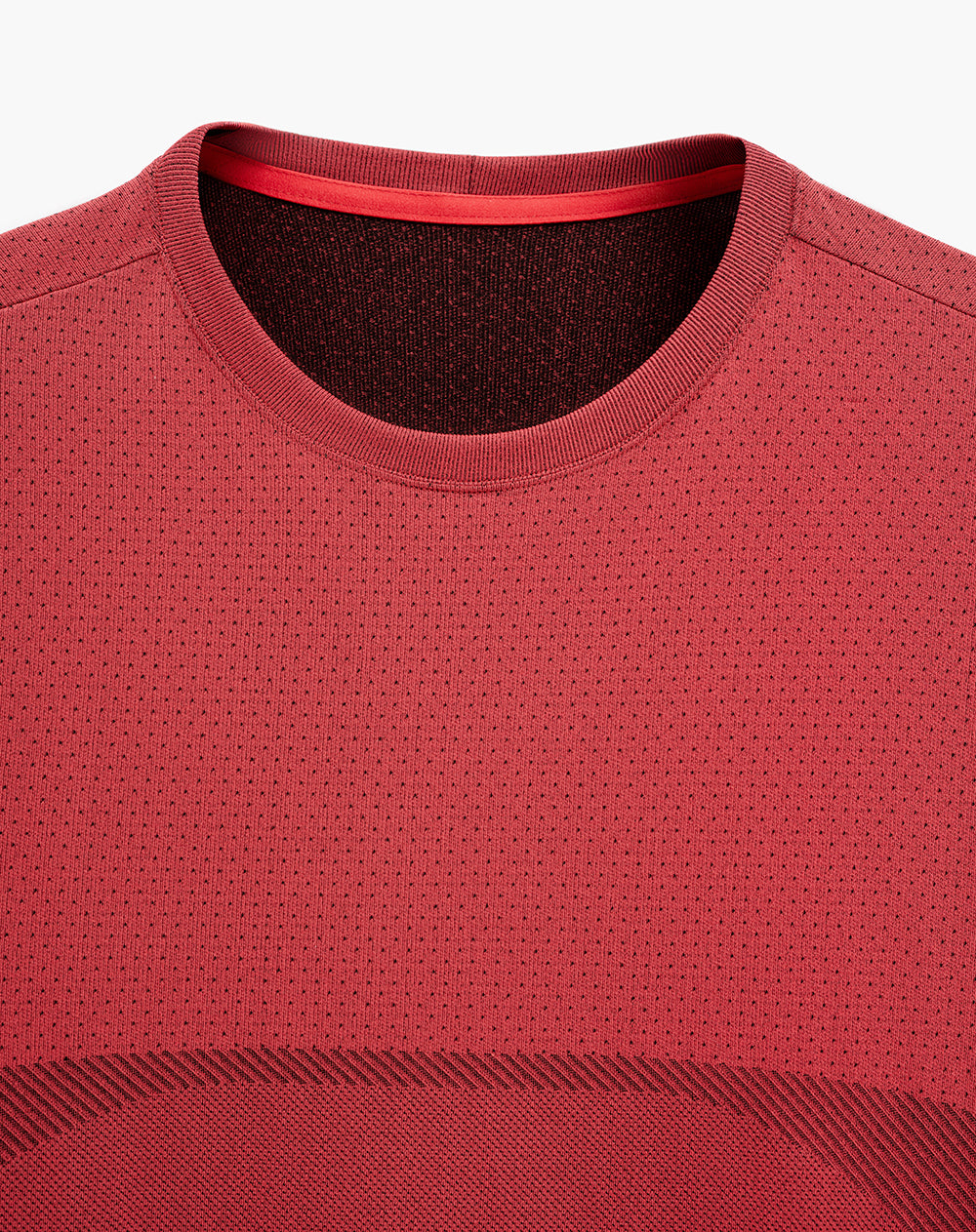 Camiseta deportiva antibacterial roja hombre