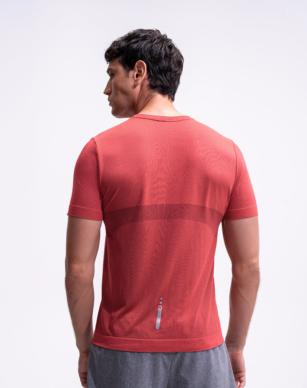 Camiseta deportiva antibacterial roja hombre