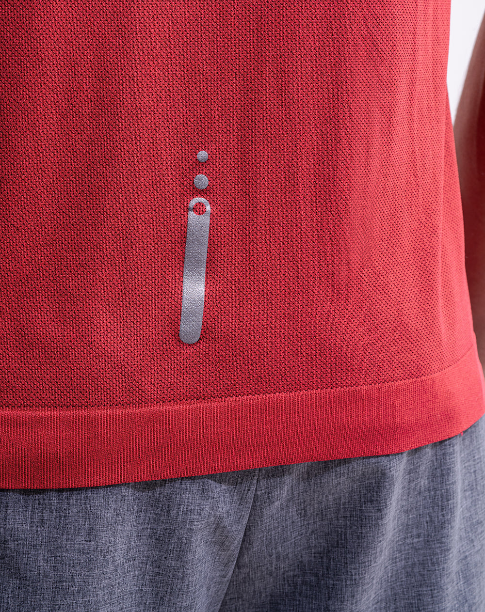 Camiseta deportiva antibacterial roja hombre