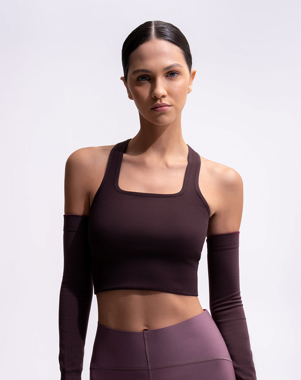 Crop top deportivo vinotinto mujer