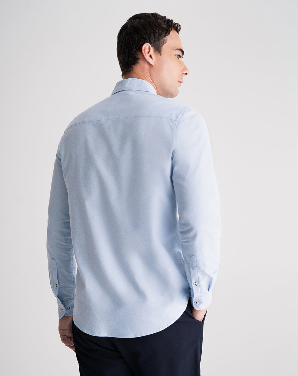 Camisa regular fit manga larga azul clara